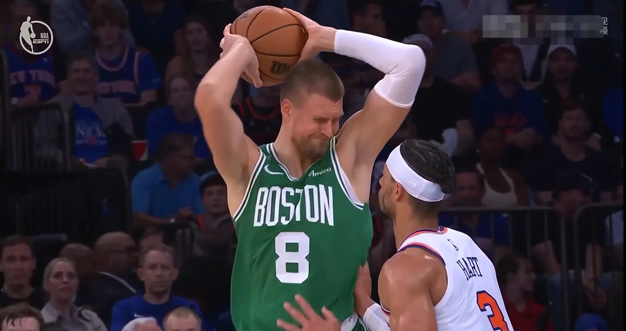 凯尔特人逆转尼克斯，艾顿制霸全场